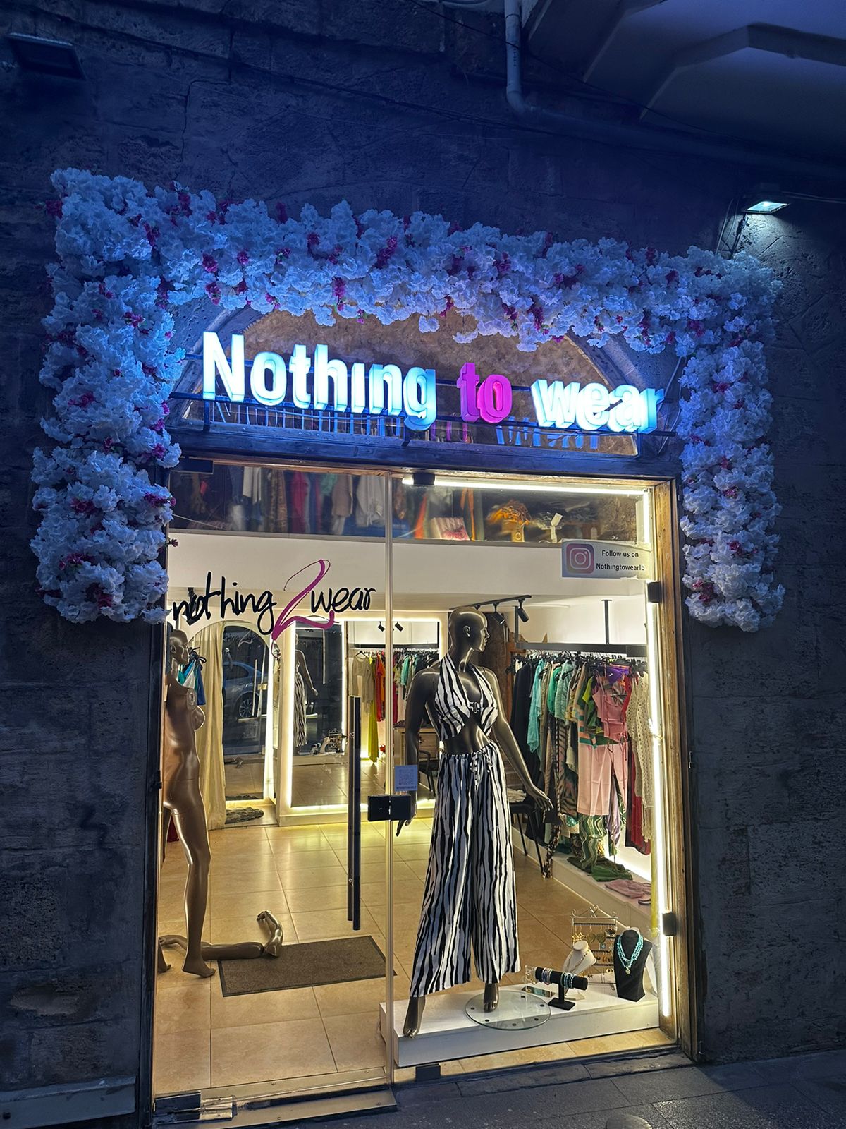 nothing 2 wear store
