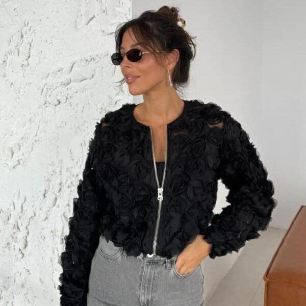 FLOWER DETAILED BLACK JACKET