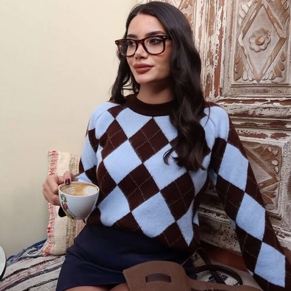 CHECKERED SWEATER
