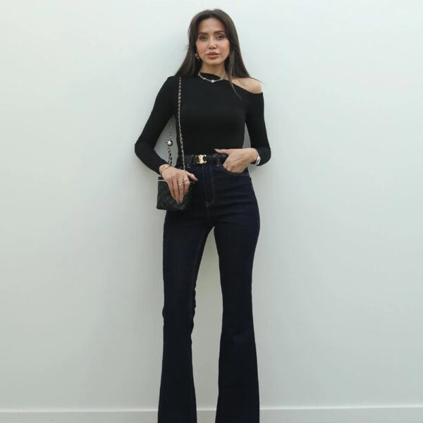 NAVY BLUE DENIM JEANS